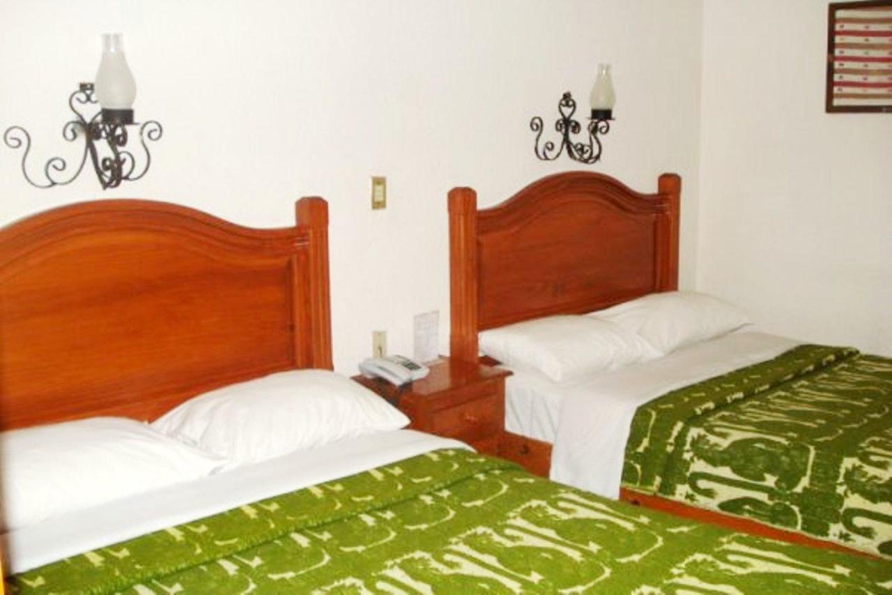 Hotel Don Quijote San Cristóbal de Las Casas Eksteriør bilde