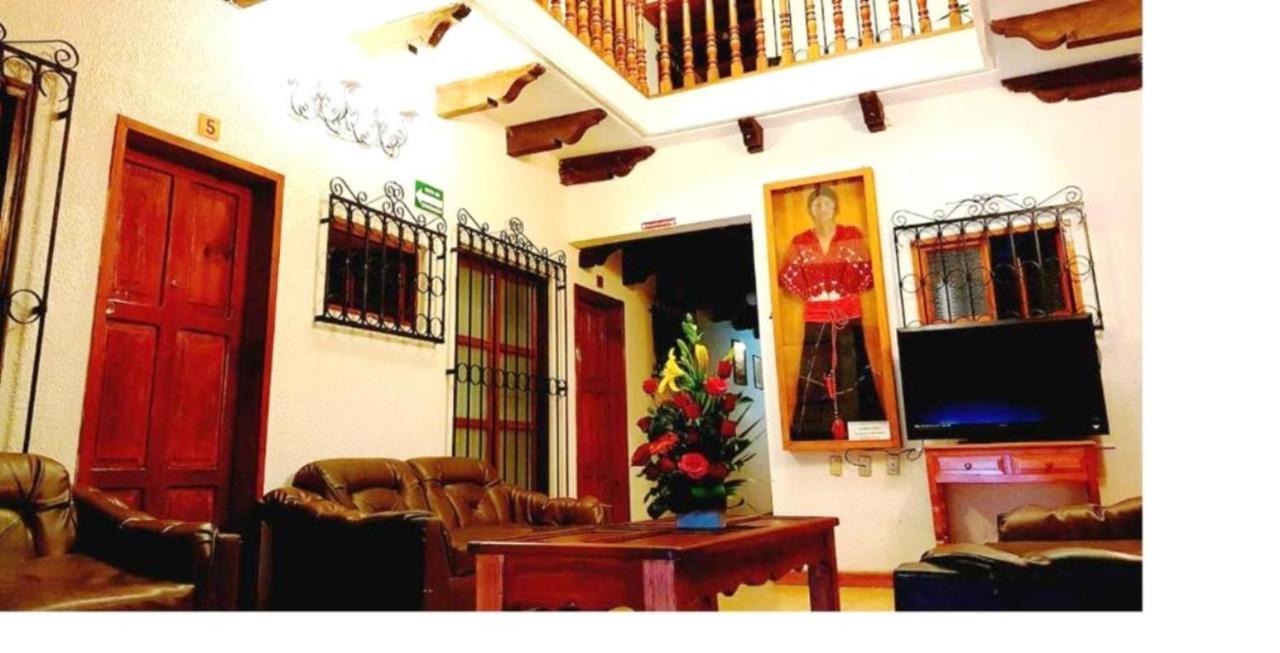 Hotel Don Quijote San Cristóbal de Las Casas Eksteriør bilde
