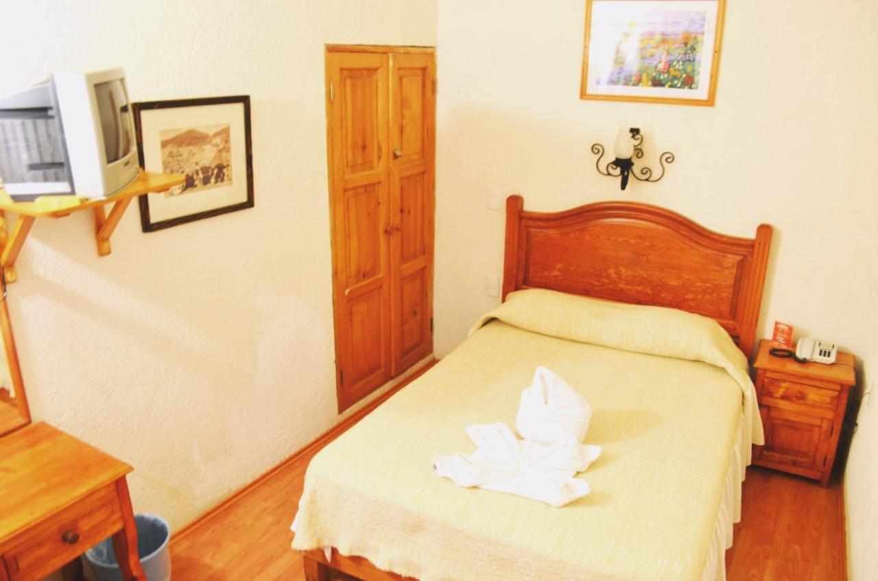 Hotel Don Quijote San Cristóbal de Las Casas Eksteriør bilde
