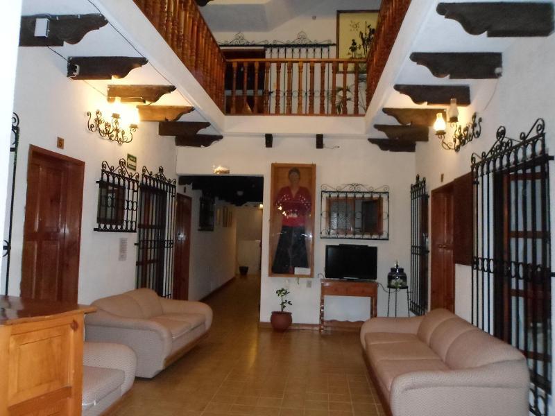 Hotel Don Quijote San Cristóbal de Las Casas Eksteriør bilde